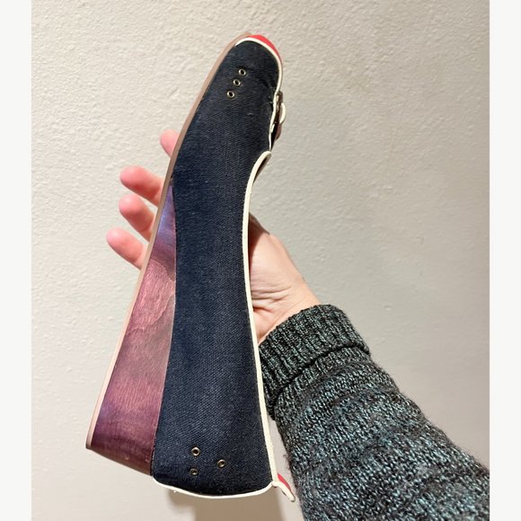 Adorable Vegan Wedge Shoes - Size 9 - Blue and Red - Form and Fauna - Picture 8 of 15